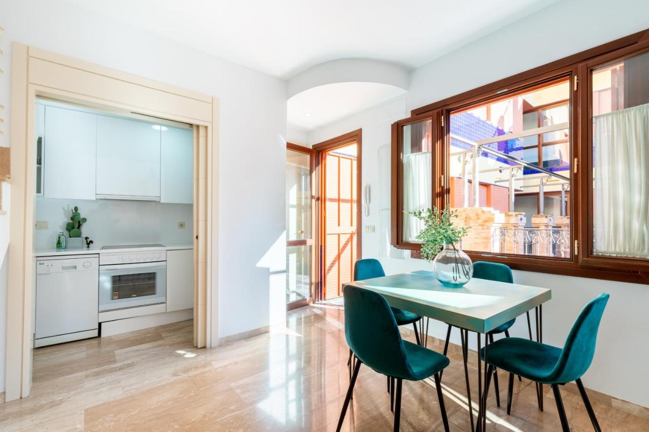 Veoapartment Estrella Siviglia Esterno foto