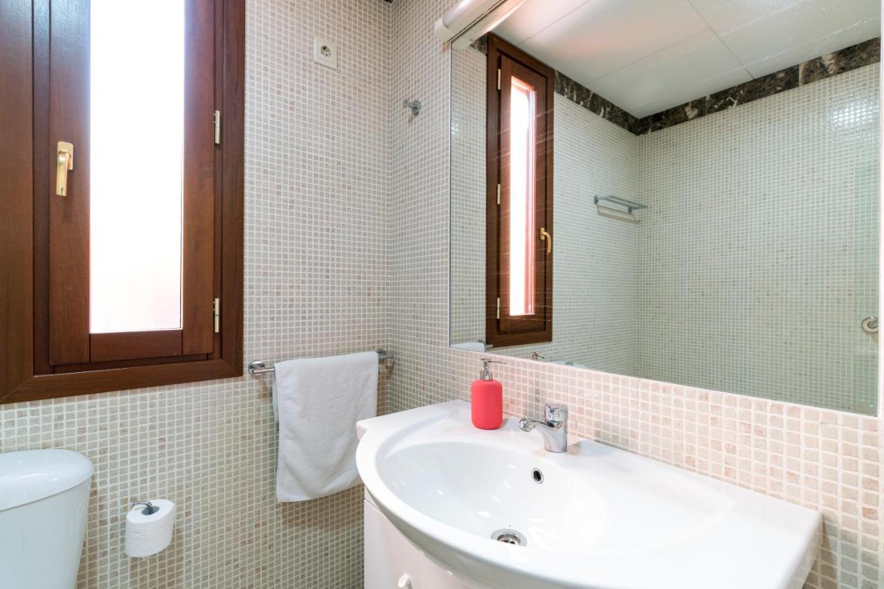 Veoapartment Estrella Siviglia Esterno foto