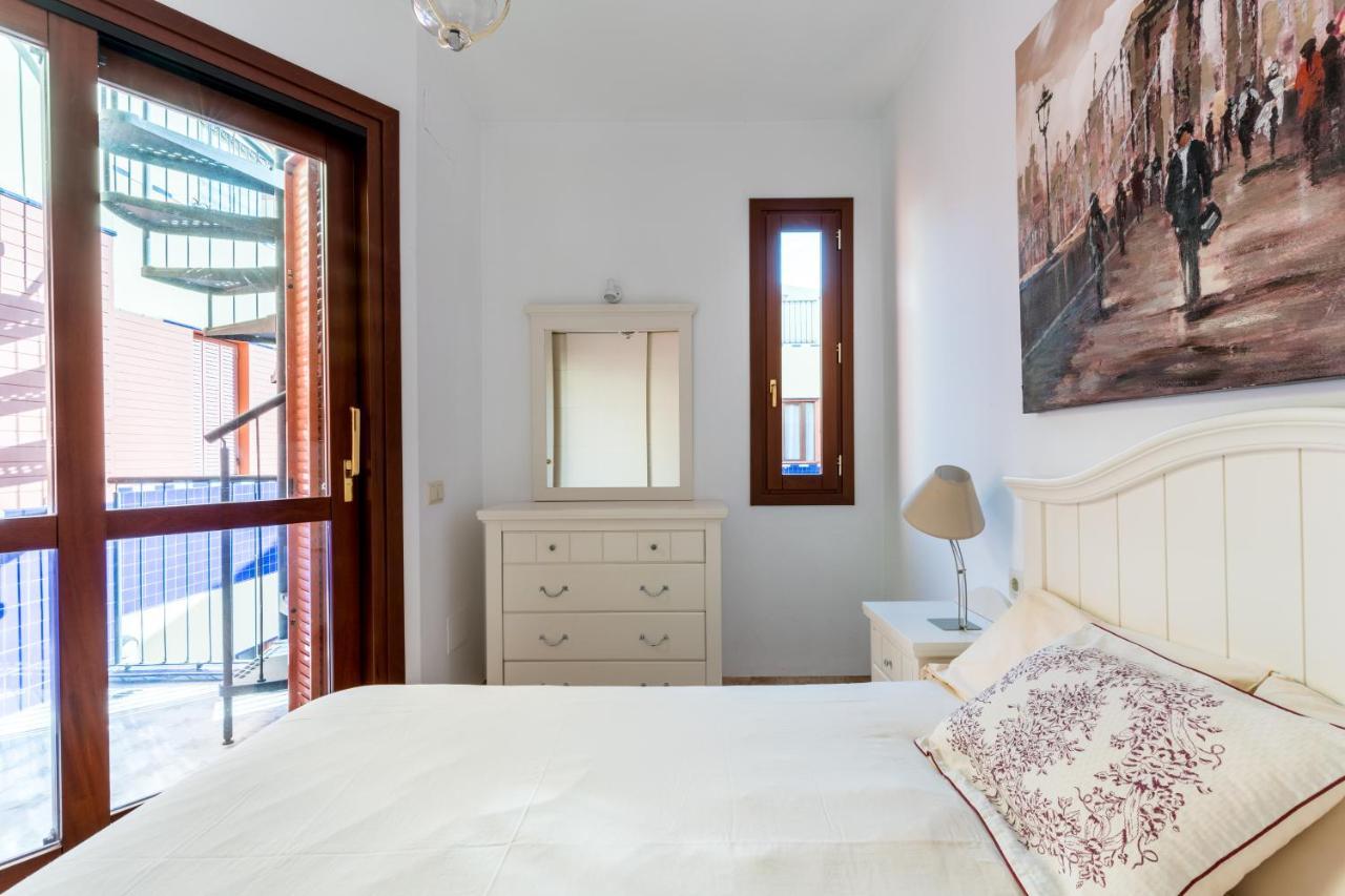 Veoapartment Estrella Siviglia Esterno foto