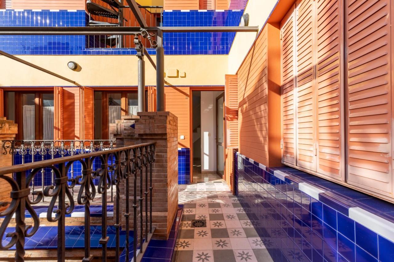 Veoapartment Estrella Siviglia Esterno foto