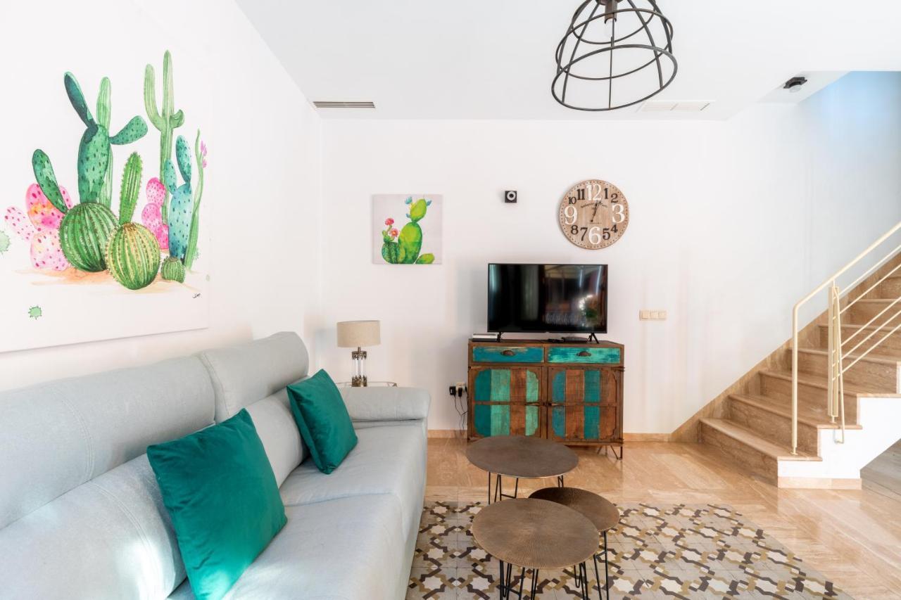 Veoapartment Estrella Siviglia Esterno foto